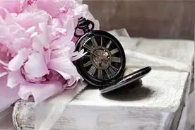 追求和贪婪，只有一线之差，忘记初心，你便不再是原本的自己图片