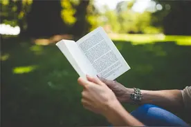 庄子：人的痛苦太多，往往是因为智慧不够图片