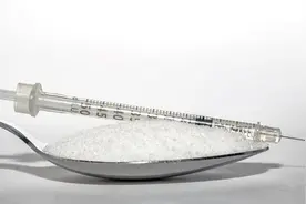 糖尿病患者注意：出现这3个症状说明糖尿病足找上你图片