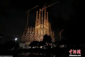“违建”137年！西班牙圣家堂终于拿到许可证(图)图片