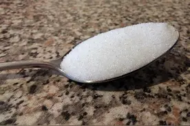 白糖的血糖指数比白米饭低，糖友是不是应该吃白糖，不吃米饭？图片