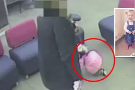10年监禁！女童面朝下绑床上死亡，生前曾遭神秘男狠劲拖拽致摔倒视频封面
