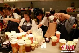 少喝甜水！研究称每天100毫升甜水 患癌风险或增18%图片