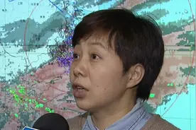 上海大部分地区迎来纷飞大雪，入冬几无悬念，西部地区将有积雪视频封面