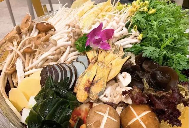 花胶冬虫夏草鸡汤 2026年冬虫草花胶煲鸡汤