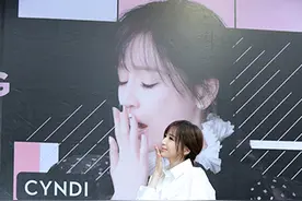 王心凌“空降”签唱会 宣告《大眠》惊醒图片