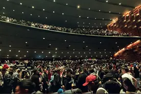 笑出国门 开心麻花走出去笑敬海外观众图片