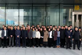 这个培训营赞！豆瓣评分9.6的导演教拍视频，国际知名大咖现场教学！还有……图片