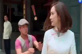 Baby民国女学生装扮配运动鞋！郑恺刚开场就打算撕杨幂！视频封面
