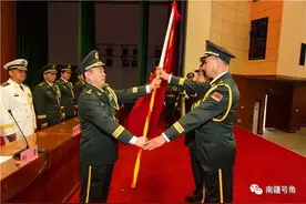 集团军巡礼｜“我们要胜利”，第75集团军将士挥戈挺立图片