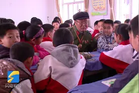 60秒｜送别雷锋战友刘成德 雷锋称他是永远的学习榜样视频封面
