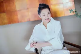 50岁许晴，64岁赵雅芝，73岁潘迎紫：优雅的人生从来与年龄无关图片