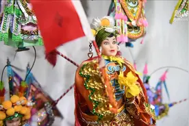 微缩社火看过来！陕西老艺人传承古老民俗视频封面