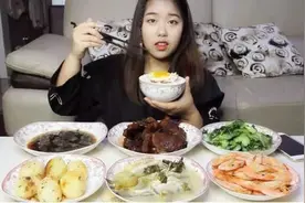 厨房多功能切菜神器｜切菜、沥水、装菜三合一、9大功能，刨丝儿、磨蓉……分离蛋清、还能榨汁图片