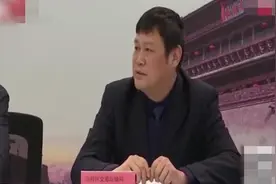 “被怼”交通局长停职，简历撤下官网视频封面