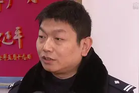 乱象该怎么治？交通违法与接单挂钩，警方探索外卖骑手治理新方式视频封面
