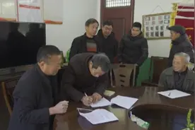 百位村民筹1300万建电站，年年分红视频封面