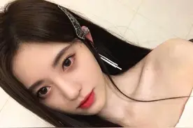 鞠婧祎不愧是4000年一遇的美女，一身白裙，美得让人移不开眼图片