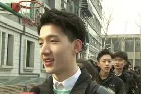 中戏艺考复试开启！考生全素颜上阵，不光要有颜值还要有能力！视频封面