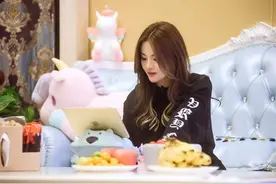 欢喜冤家！杨超越曾为王源唱生日歌 花好越源锁了图片