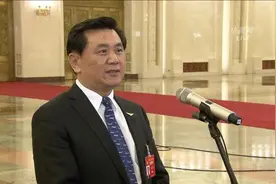 冯正霖：以民航准点率带动全面服务质量视频封面