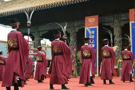 对话杨朝明：曲阜要形成文化发展的经验视频封面