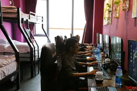 周末常爆满！电竞酒店悄然走红，电竞战队新玩法图片