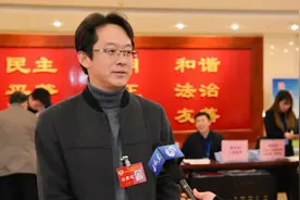 56秒｜德州市政协委员孟杰：建议出台政策 办好校内“四点半”学校视频封面