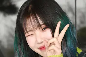 不会wink的爱豆 宋仲基李栋旭BTS金泰亨IZONE宫胁咲良 韩国爱豆wink能力大比拼！图片
