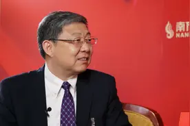 专访人大代表李清泉：再提研究生全国统考，加大改革步伐视频封面
