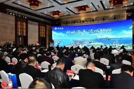 52秒｜港城联动！青岛港至聊城地区搭建物流新通道视频封面