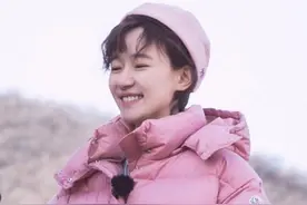 刘欣然节目说自己剪短发不好看，看到她短发的造型后终于相信了图片