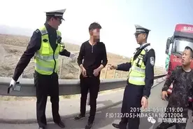 冲卡？无证驾驶“再进宫”！是什么给他们熊心豹子胆？图片