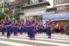 山歌的世界 盛装的海洋！“三月三”好热闹视频封面