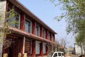 卖房筹钱，退役老兵花百万建国防博物馆视频封面