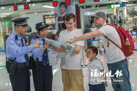 福州织牢“地下安全网” 地铁公安厉兵秣马为2号线护驾图片