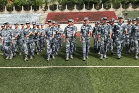 西南地区首届海军航空实验班学员即将高中毕业 迎接招飞选拔视频封面