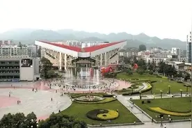 紧急通知！明天、后天、大后天千万别去六堰广场！图片