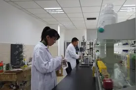 推动高质量发展丨吉林涌现科技“小巨人”企业培育新动能视频封面