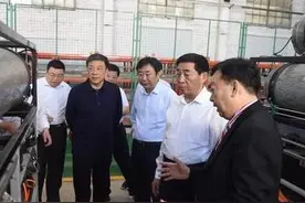 河南南阳造出只需加水即可行驶的汽车发动机？专家：系噱头 有误解视频封面