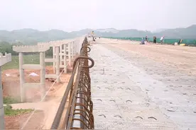 我和我的祖国丨建好成都第“七”环 居民出行更便利视频封面