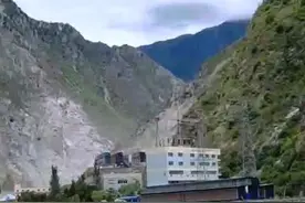 大渡河边比特币“矿场”涉嫌违建？  正展开专项清理视频封面