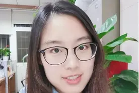 女教师语文课上让全班为她写征婚广告 学生：嫁妆试卷千万张图片