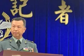台军不承认自己是“草莓兵”，网友讽：挑最强的去朱日和比一比？图片