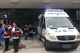 震后长宁︱5G医疗车首次投入使用视频封面