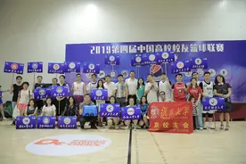 毕业不是距离 球场青春重忆：这个校友篮球赛超2万人参与图片