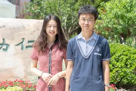 高分高能！高考429分理科达人领衔，金中“学霸团”揭秘成才之路视频封面