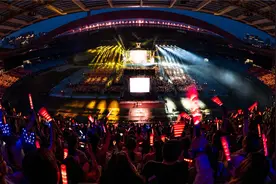 奥体亮起四万人的彩虹星海！张杰南京演唱会，值得吹爆的不止是场控图片