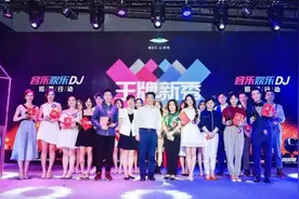 “王牌新秀”各出奇招，说唱版“垃圾分类”也是没谁了图片
