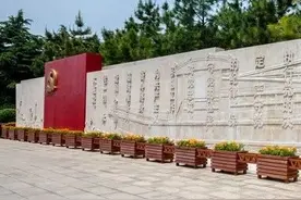 我是谁——中国共产党为什么能够得到人民群众的真心拥护和爱戴图片
